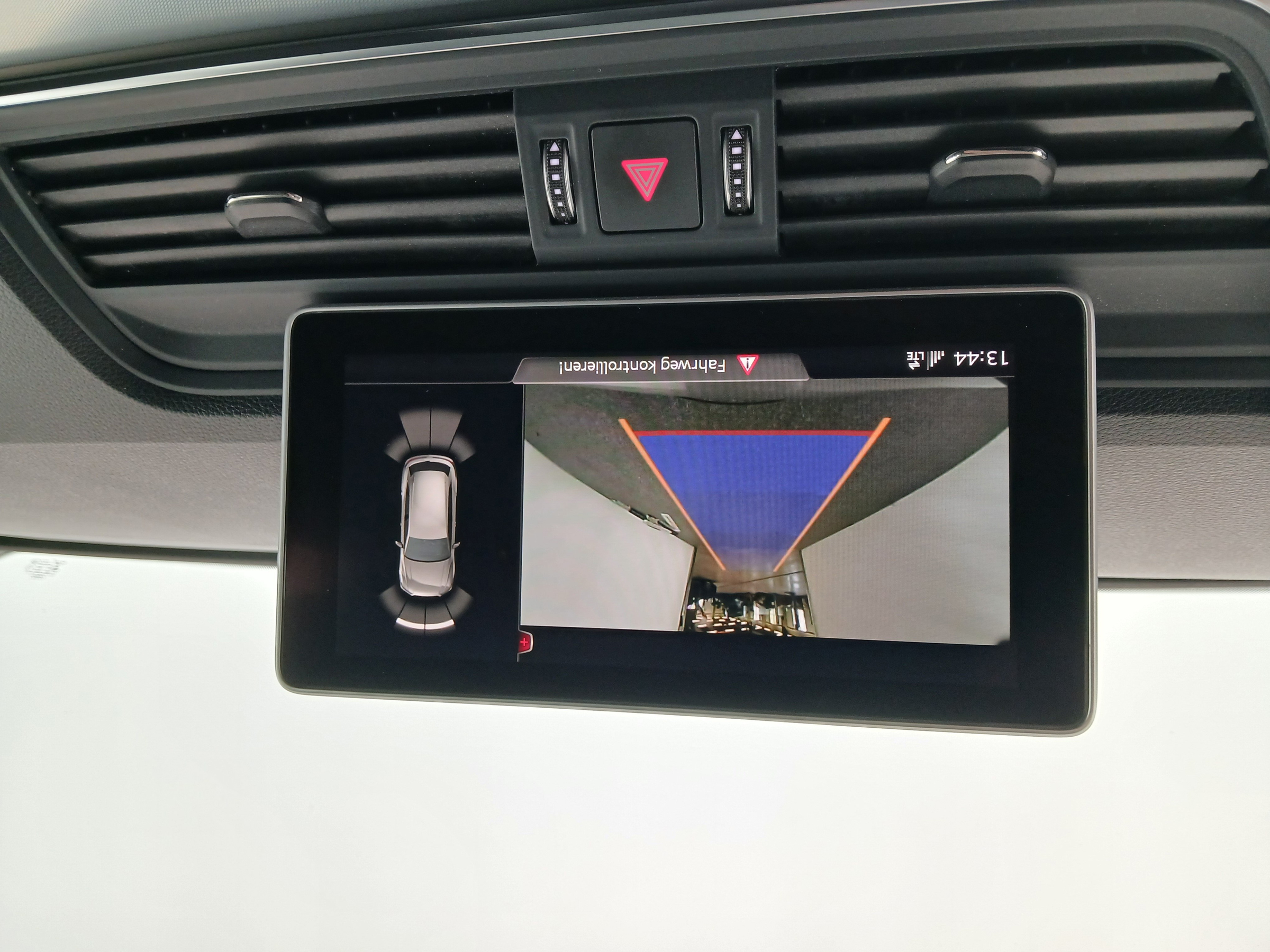 Audi Q5 2.0 40 TDI quattro design | Bild 26 von 31