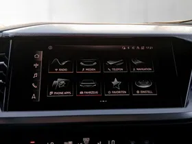 Audi Q4 e-tron 50 quattro | Thumbnail 9 von 25