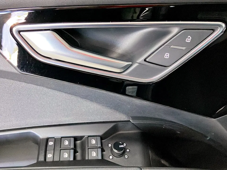 Audi Q4 e-tron 40 e-tron | Bild 13 von 24