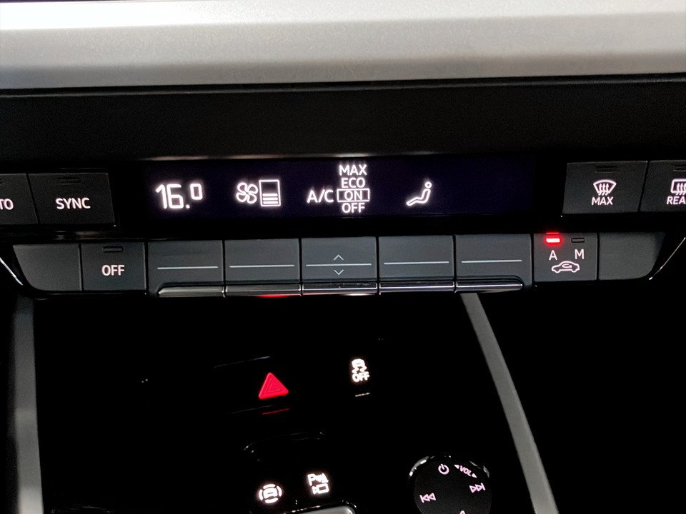 Audi Q4 e-tron 40 e-tron | Bild 19 von 24