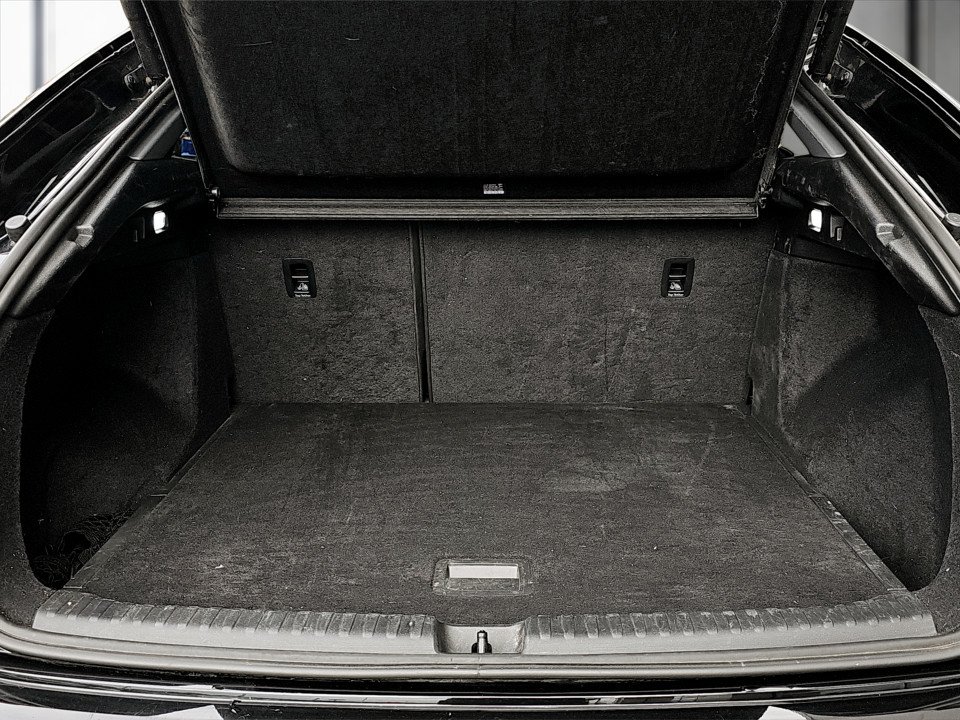 Audi Q4 50 e-tron Sportback quattro 220 kW | Bild 19 von 21