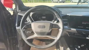 Audi Q4 e-tron quattro 45 e-tron | Thumbnail 10 von 20