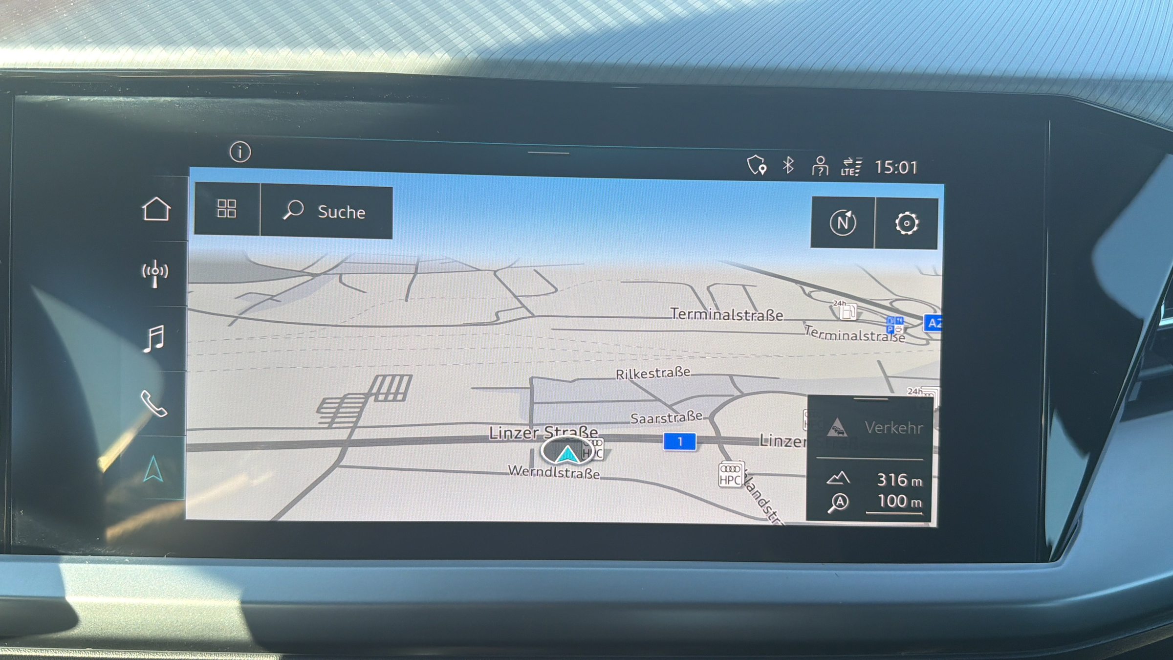 Audi Q4 e-tron quattro 45 e-tron | Bild 16 von 20