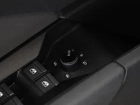 Audi Q4 e-tron quattro 50 e-tron | Thumbnail 16 von 23
