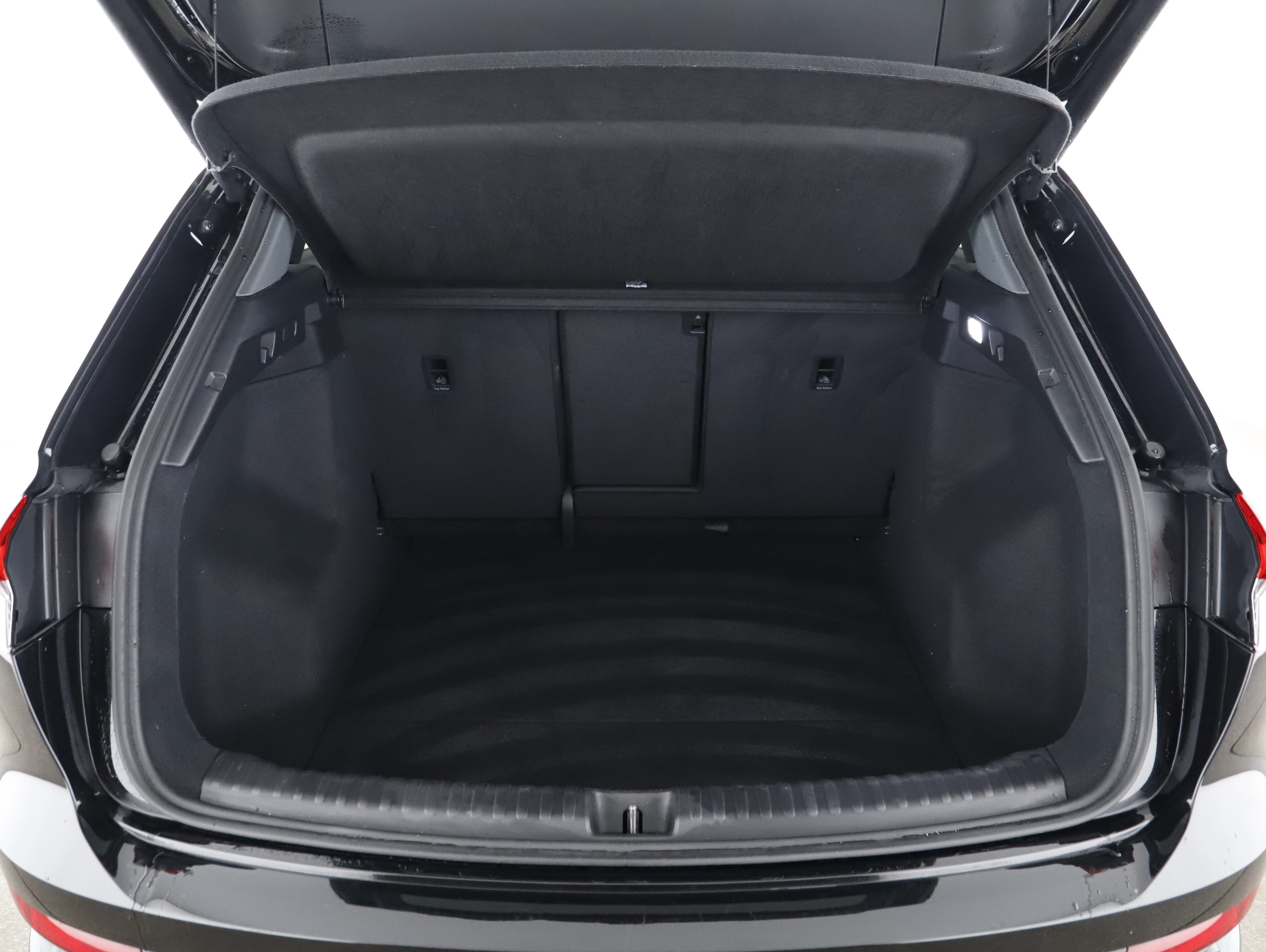 Audi Q4 e-tron quattro 50 e-tron | Bild 17 von 23