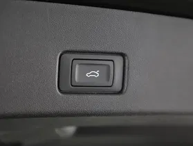 Audi Q4 e-tron quattro 50 e-tron | Thumbnail 18 von 23