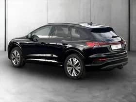 Audi Q4 e-tron 40 e-tron | Thumbnail 4 von 6