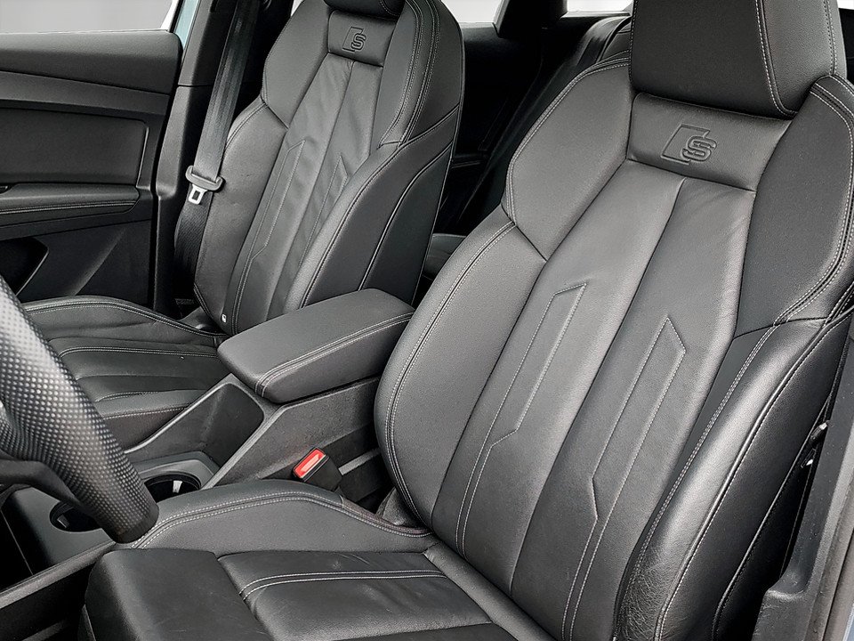 Audi Q4 50 e-tron quattro | Bild 10 von 24