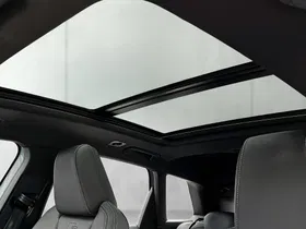 Audi Q4 50 e-tron quattro | Thumbnail 11 von 24