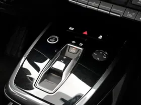 Audi Q4 50 e-tron quattro | Thumbnail 13 von 24