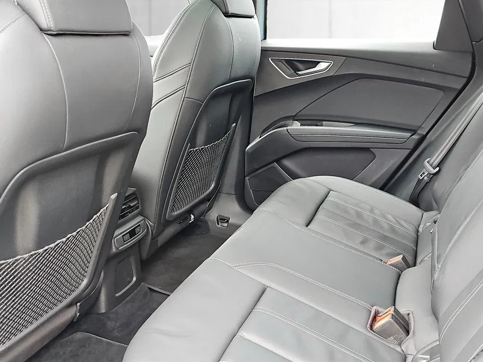 Audi Q4 50 e-tron quattro | Bild 14 von 24