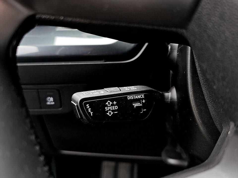 Audi Q4 50 e-tron quattro | Bild 19 von 24