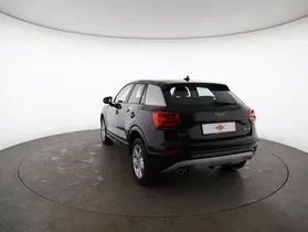 Audi Q2 35 TDI Sport | Thumbnail 3 von 25