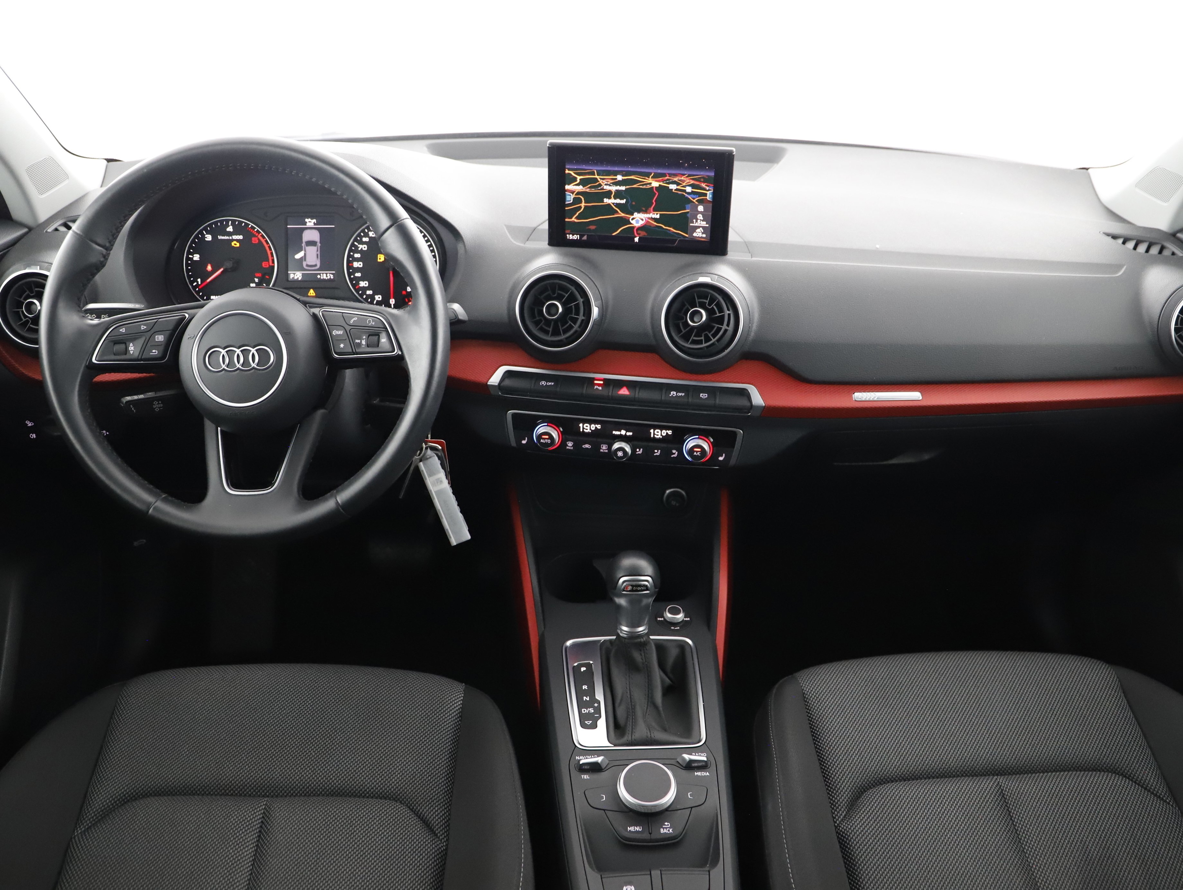 Audi Q2 35 TDI Sport | Bild 24 von 25