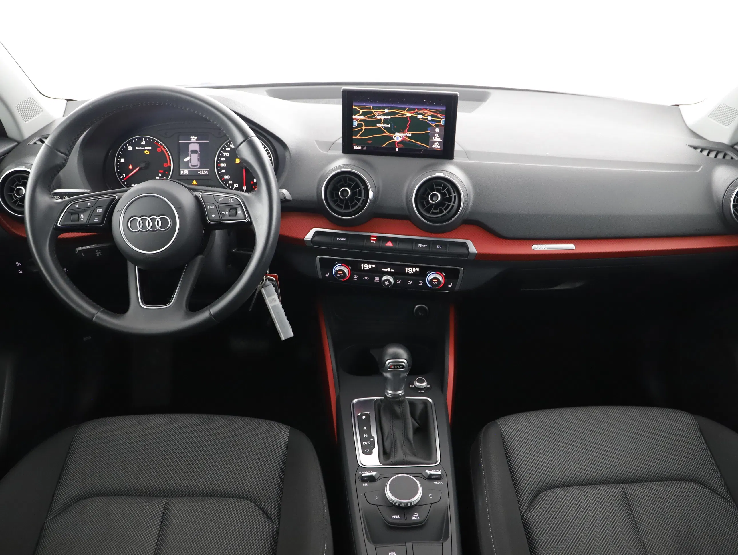 Audi Q2 35 TDI Sport | Bild 24 von 25