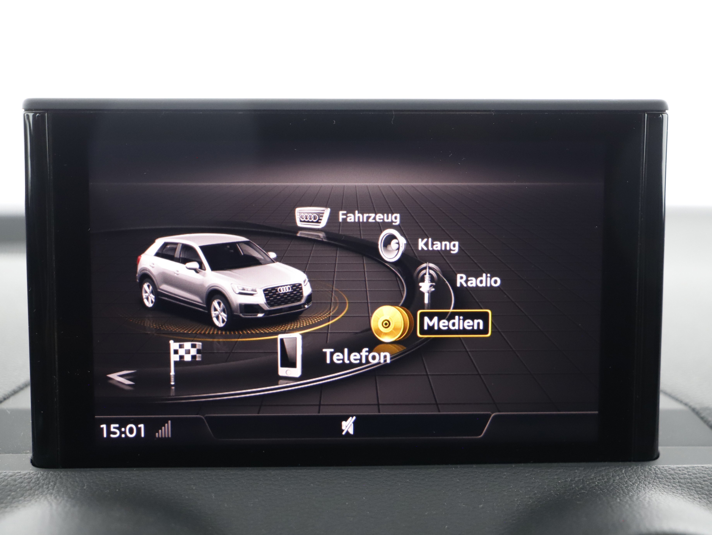 Audi Q2 35 TDI Sport | Bild 8 von 25