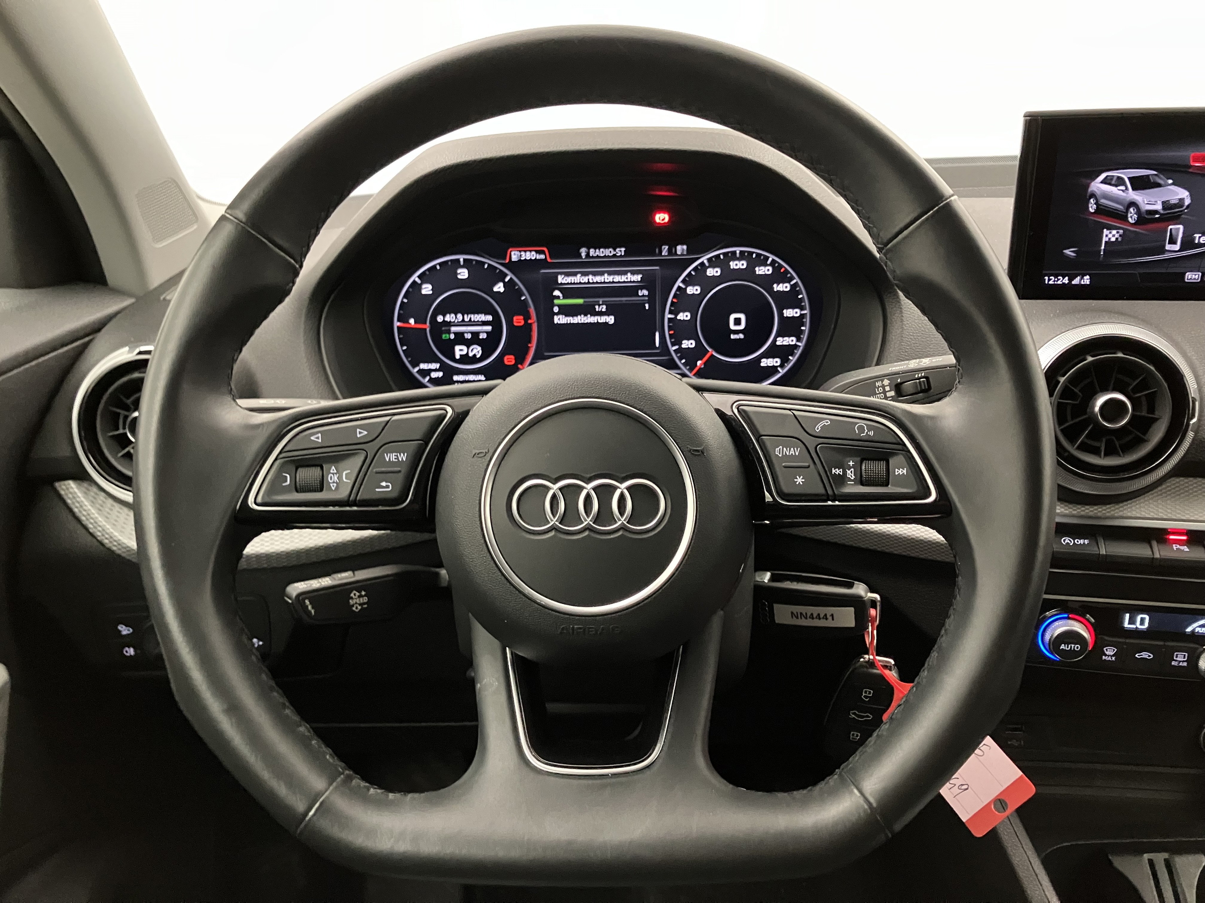 Audi Q2 30 TDI | Bild 14 von 31