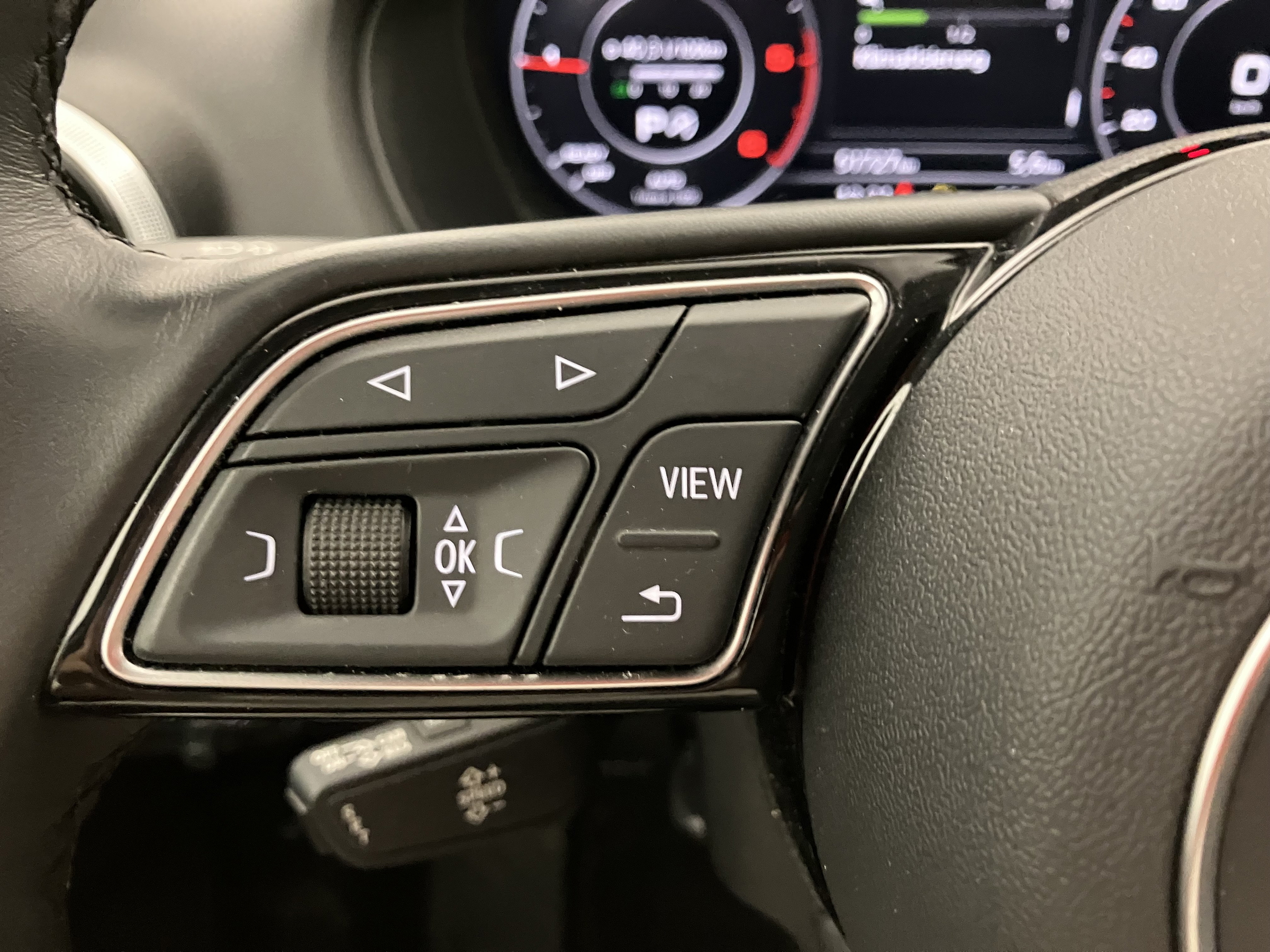 Audi Q2 30 TDI | Bild 16 von 31