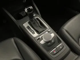 Audi Q2 30 TDI | Thumbnail 26 von 31