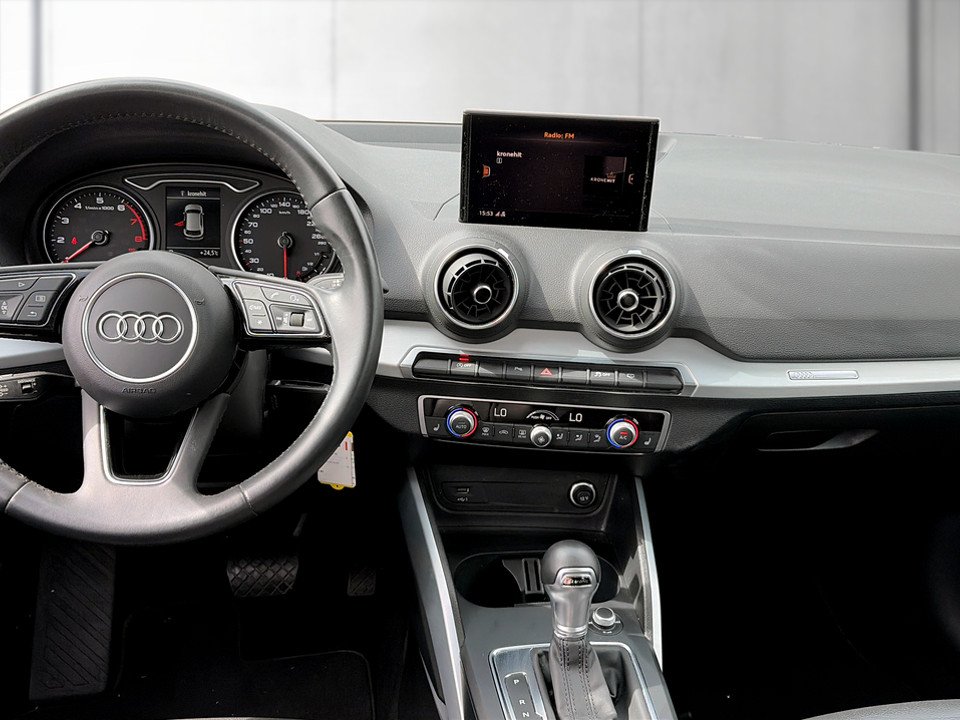 Audi Q2 1.5 35 TFSI sport | Bild 11 von 21