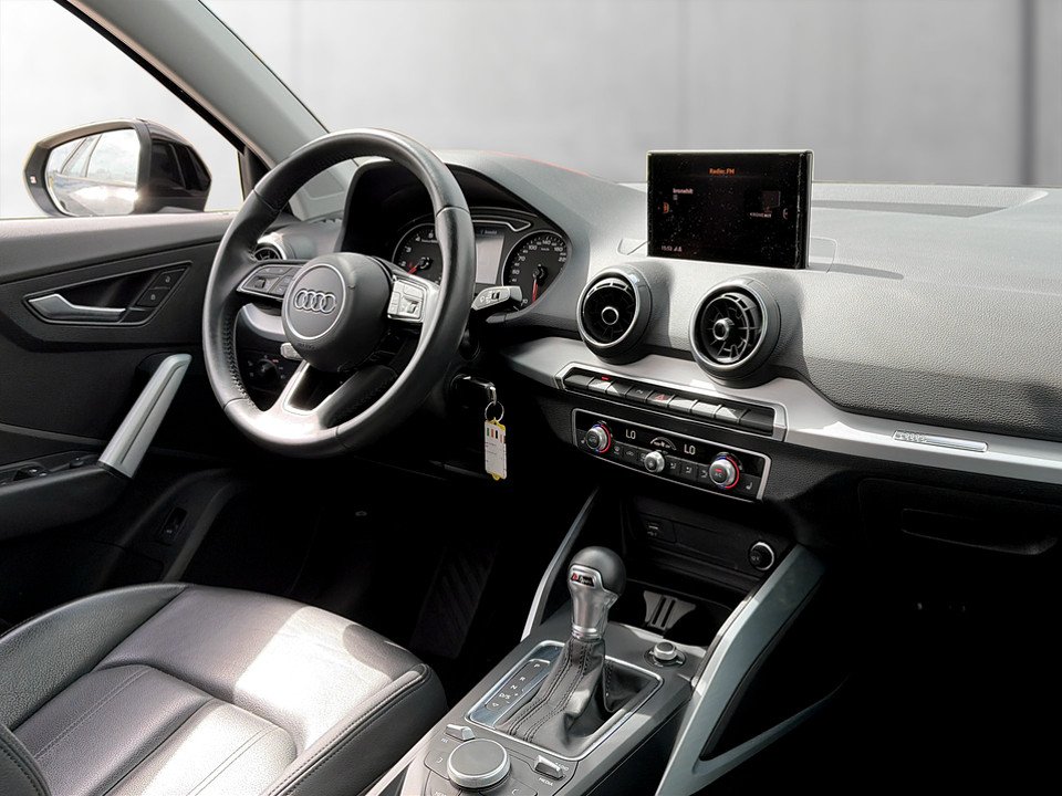 Audi Q2 1.5 35 TFSI sport | Bild 12 von 21