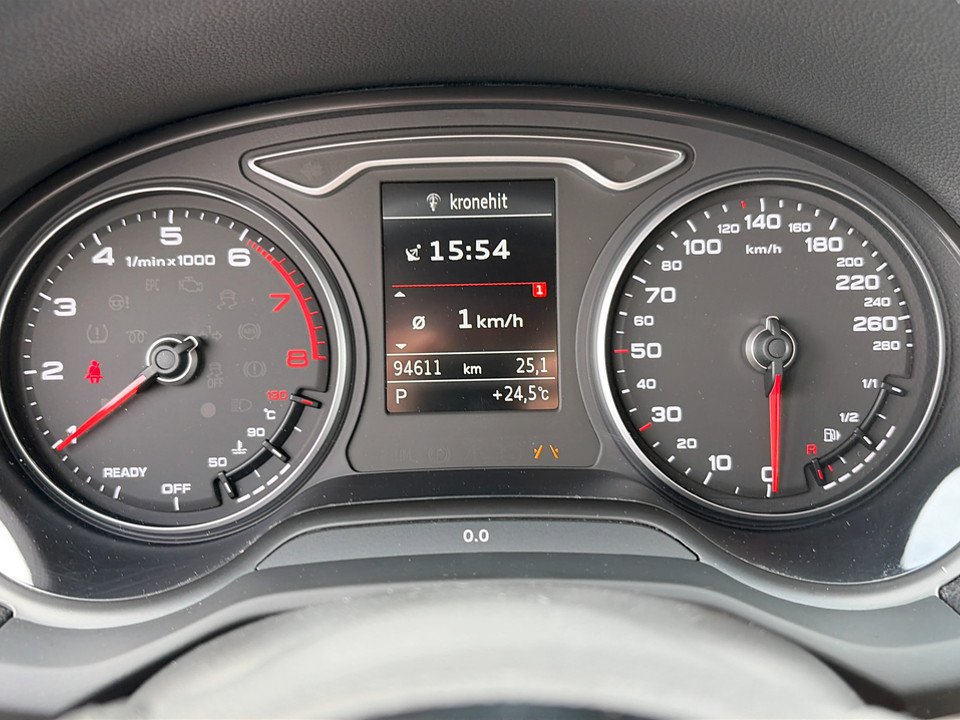 Audi Q2 1.5 35 TFSI sport | Bild 18 von 21