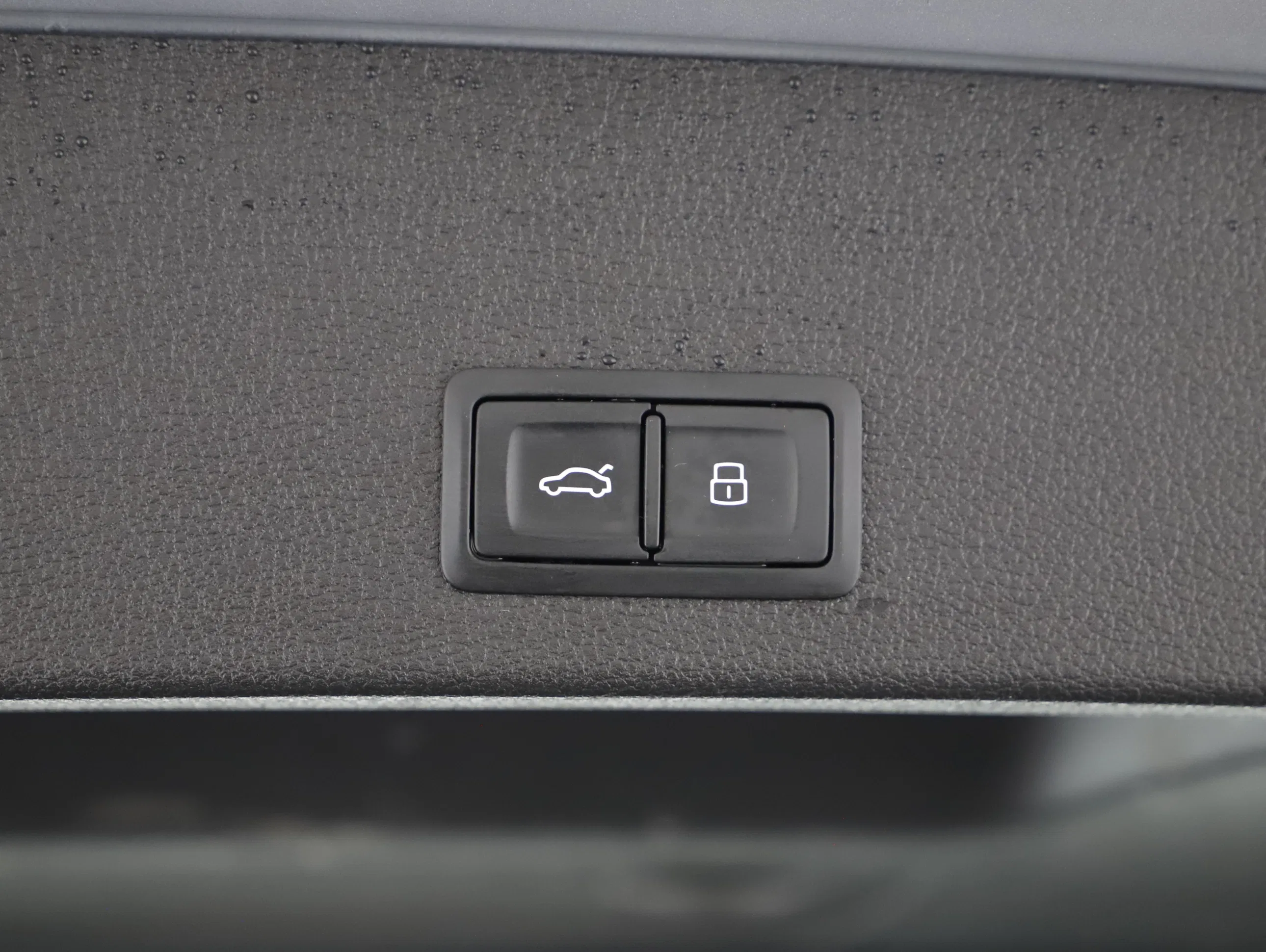 Audi Q2 quattro 35 2.0 TDI admired | Bild 3 von 24