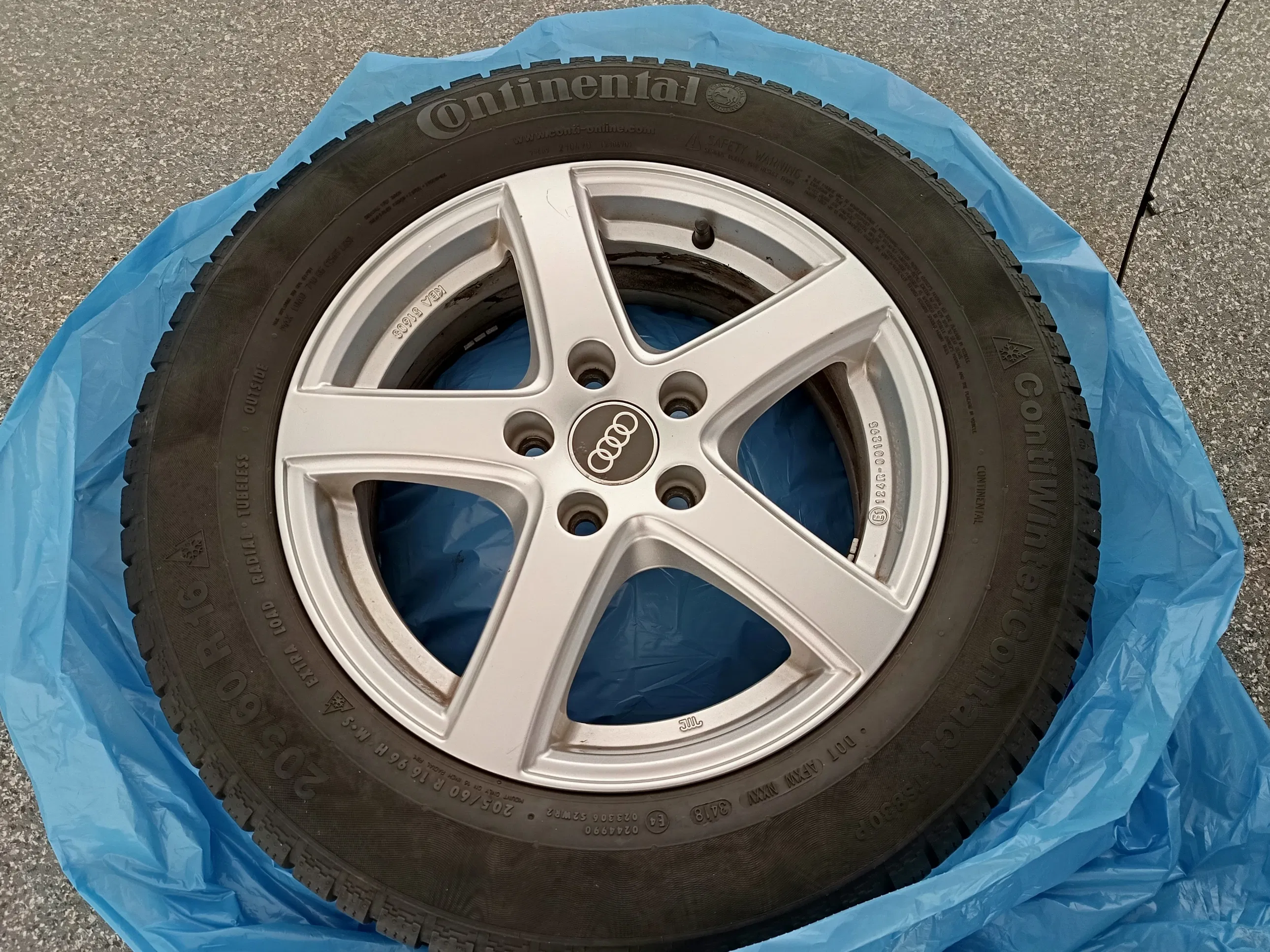 Audi Q2 1.0 TFSI sport | Bild 30 von 31