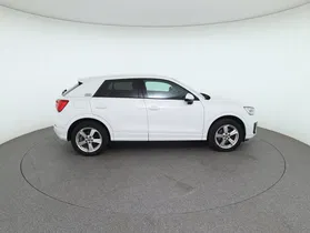 Audi Q2 1.0 TFSI sport | Thumbnail 5 von 31