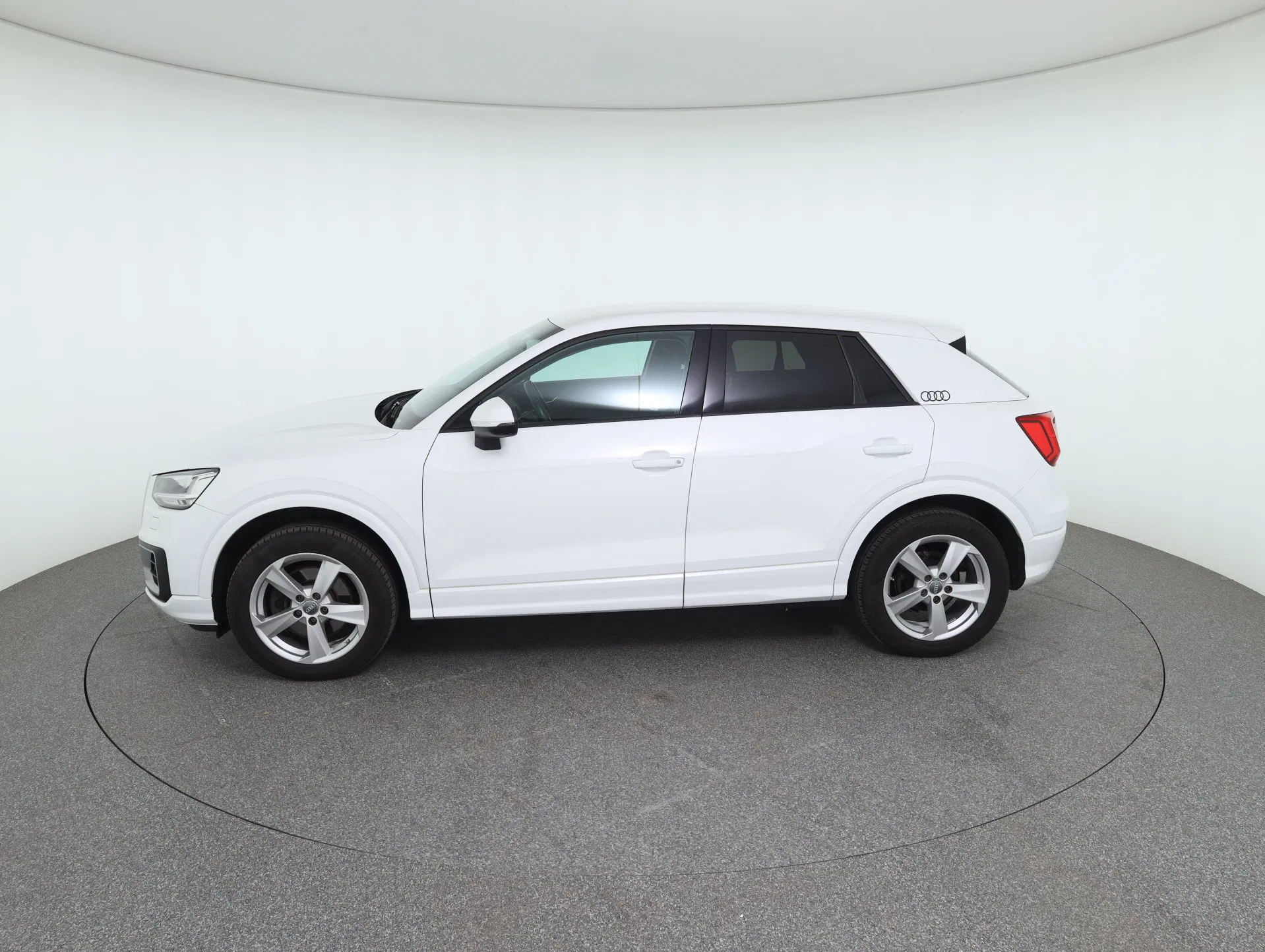 Audi Q2 1.0 TFSI sport | Bild 9 von 31