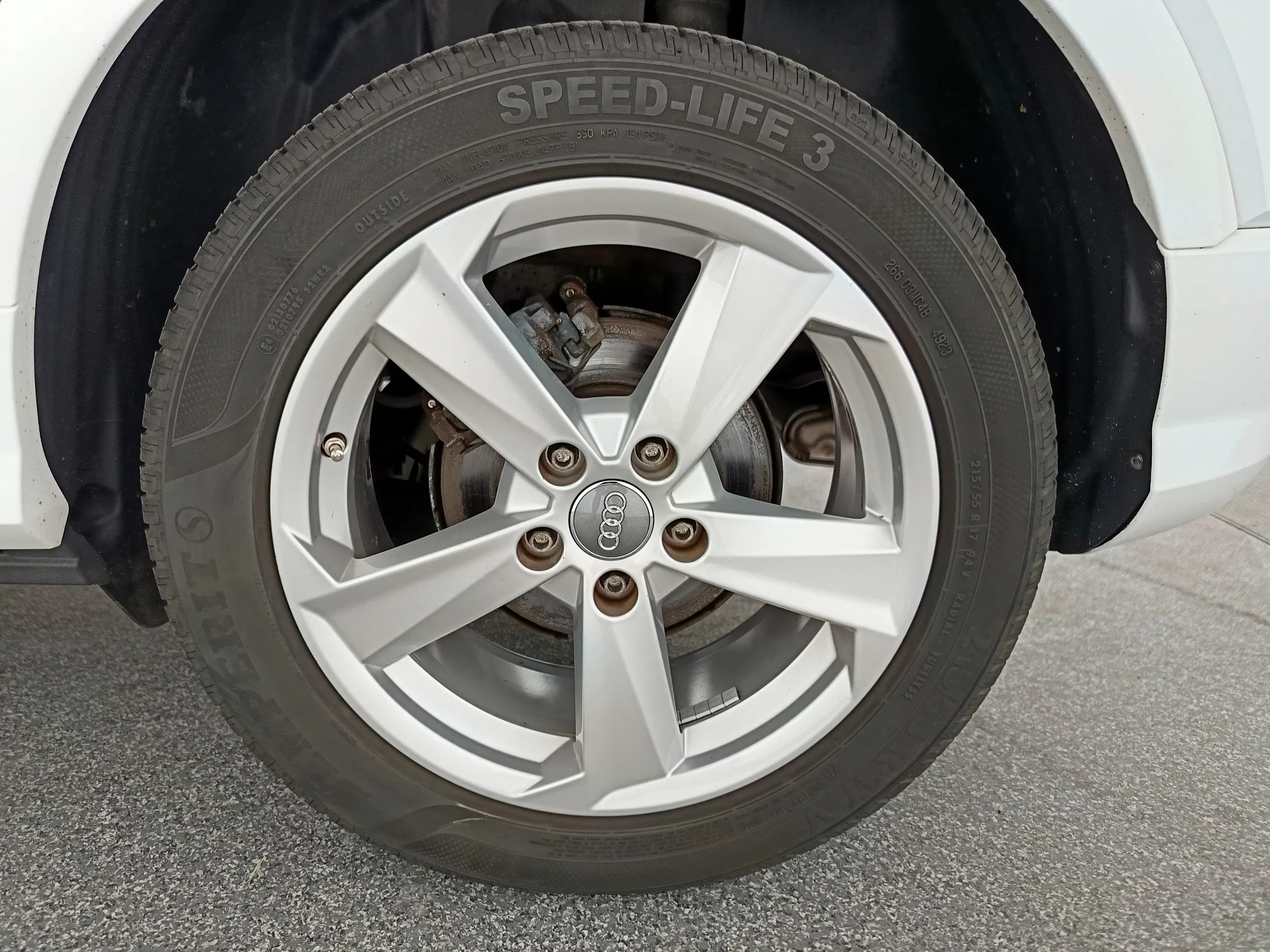 Audi Q2 1.0 TFSI sport | Bild 10 von 31