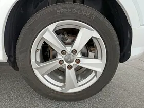 Audi Q2 1.0 TFSI sport | Thumbnail 10 von 31