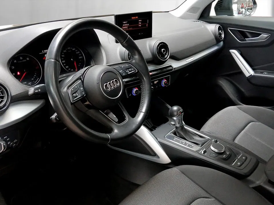 Audi Q2 1.4 TFSI Aut. sport | Bild 11 von 22