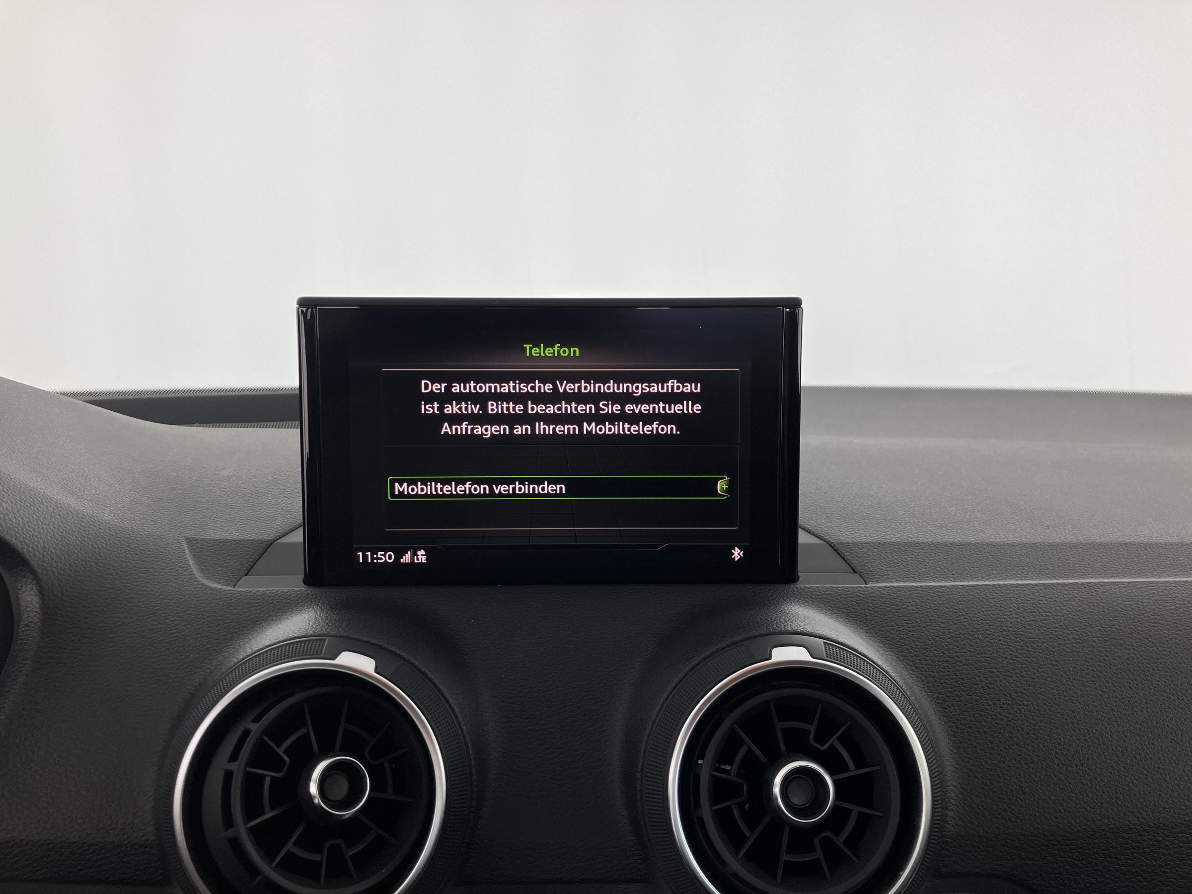 Audi Q2 2.0 35 TDI sport | Bild 12 von 31