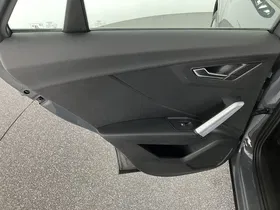 Audi Q2 2.0 35 TDI sport | Thumbnail 22 von 31