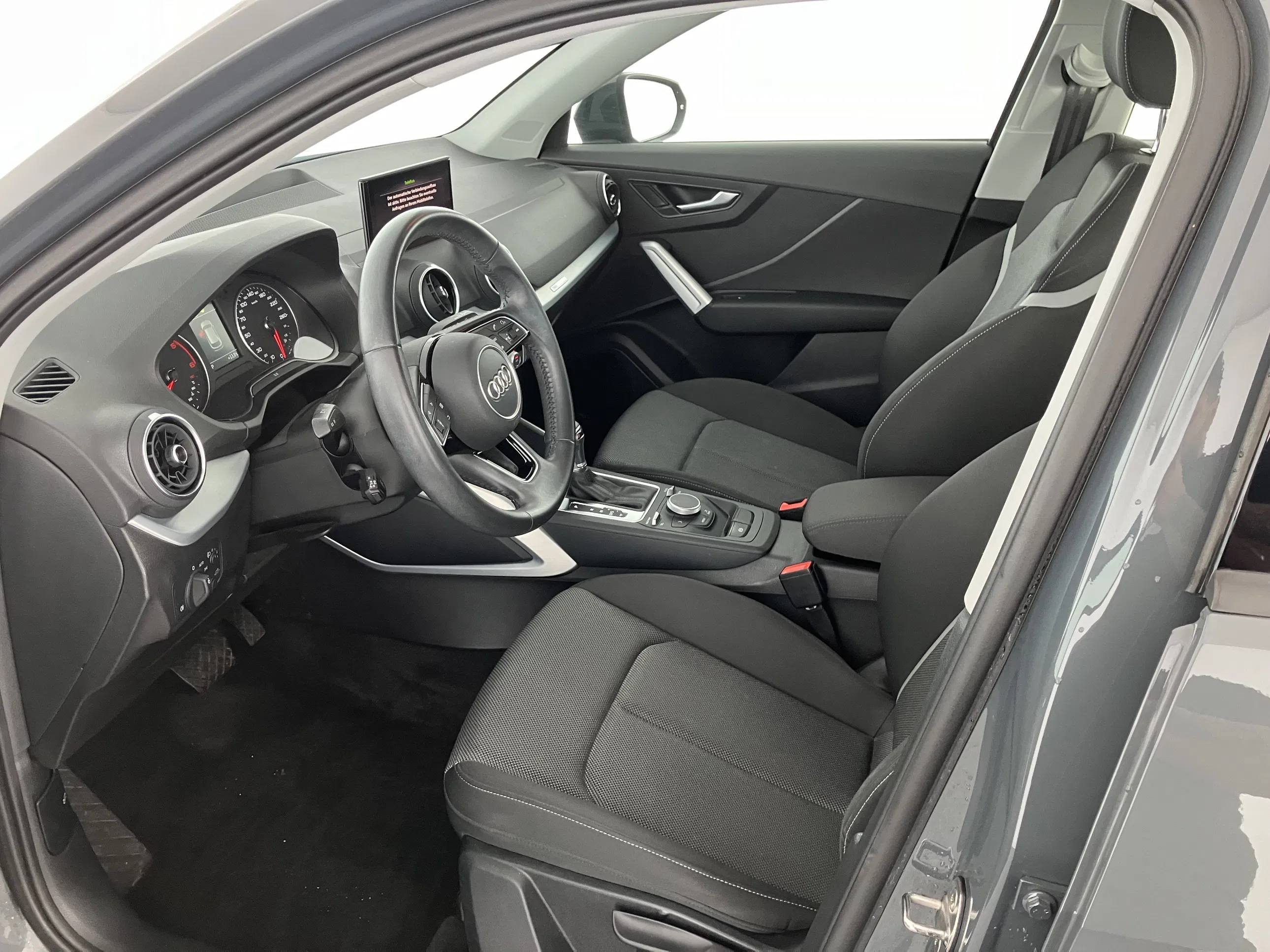 Audi Q2 2.0 35 TDI sport | Bild 5 von 31