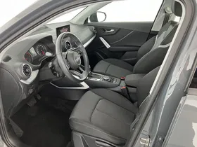 Audi Q2 2.0 35 TDI sport | Thumbnail 5 von 31