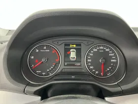 Audi Q2 2.0 35 TDI sport | Thumbnail 8 von 31