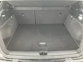 Audi Q2 40 2.0 TFSI quattro S-Line | Thumbnail 13 von 29