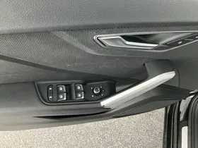 Audi Q2 40 2.0 TFSI quattro S-Line | Thumbnail 5 von 29