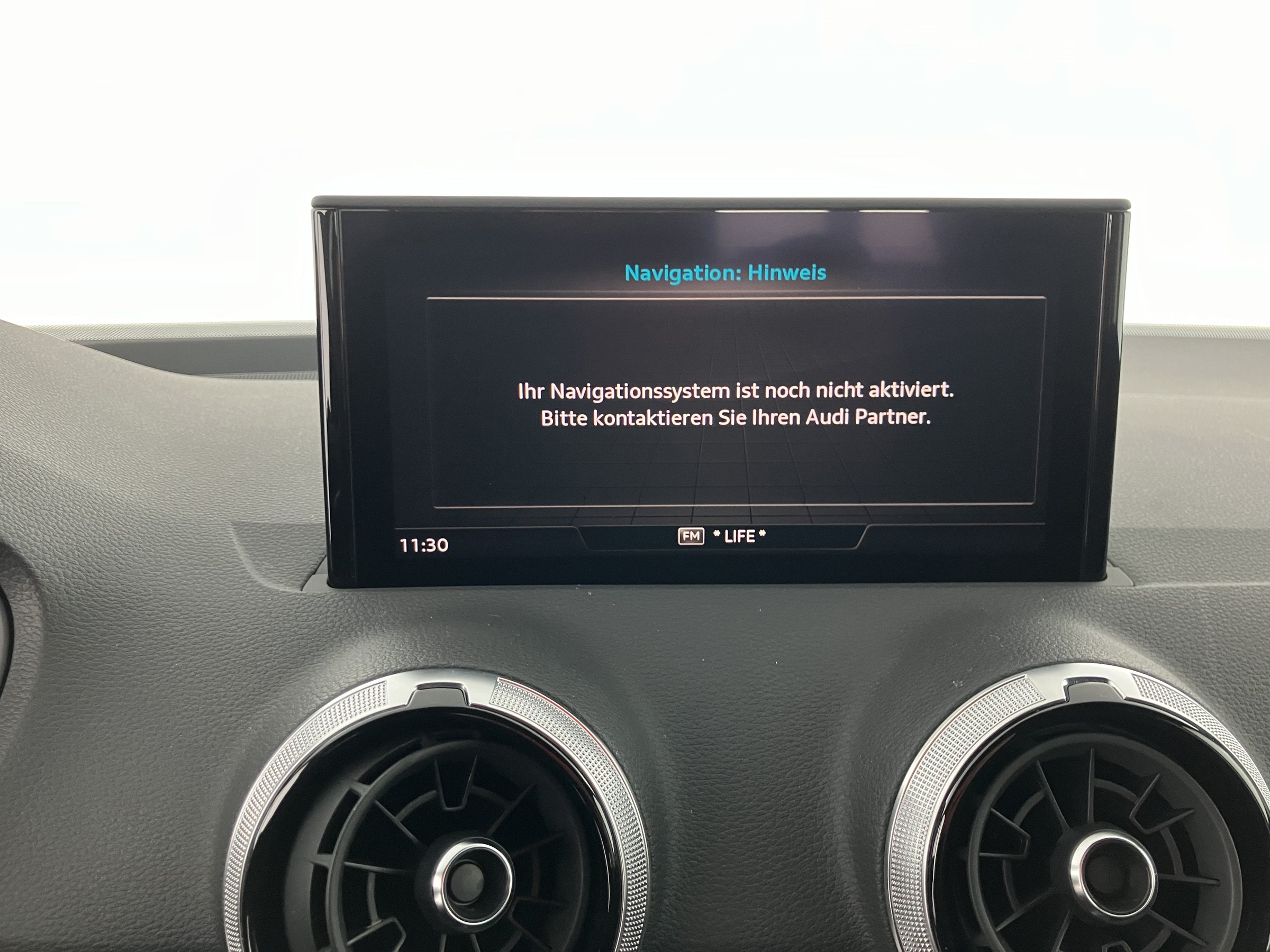 Audi Q2 40 2.0 TFSI quattro S-Line | Bild 9 von 29