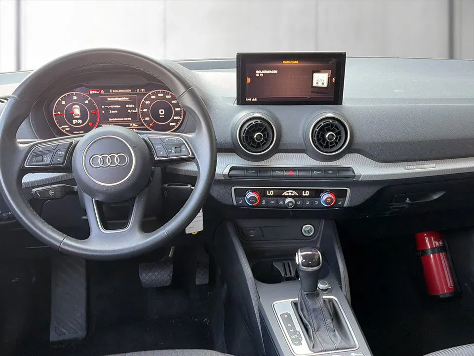 Audi Q2 30 35 2.0 TDI | Bild 10 von 19