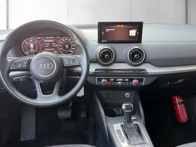 Audi Q2 30 35 2.0 TDI | Thumbnail 10 von 19