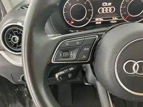 Audi Q2 30 35 2.0 TDI | Thumbnail 16 von 27