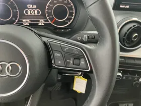 Audi Q2 30 35 2.0 TDI | Thumbnail 17 von 27