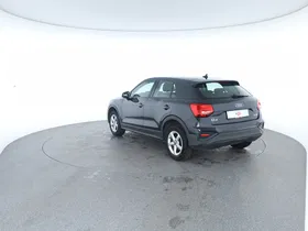 Audi Q2 30 35 2.0 TDI | Thumbnail 3 von 27