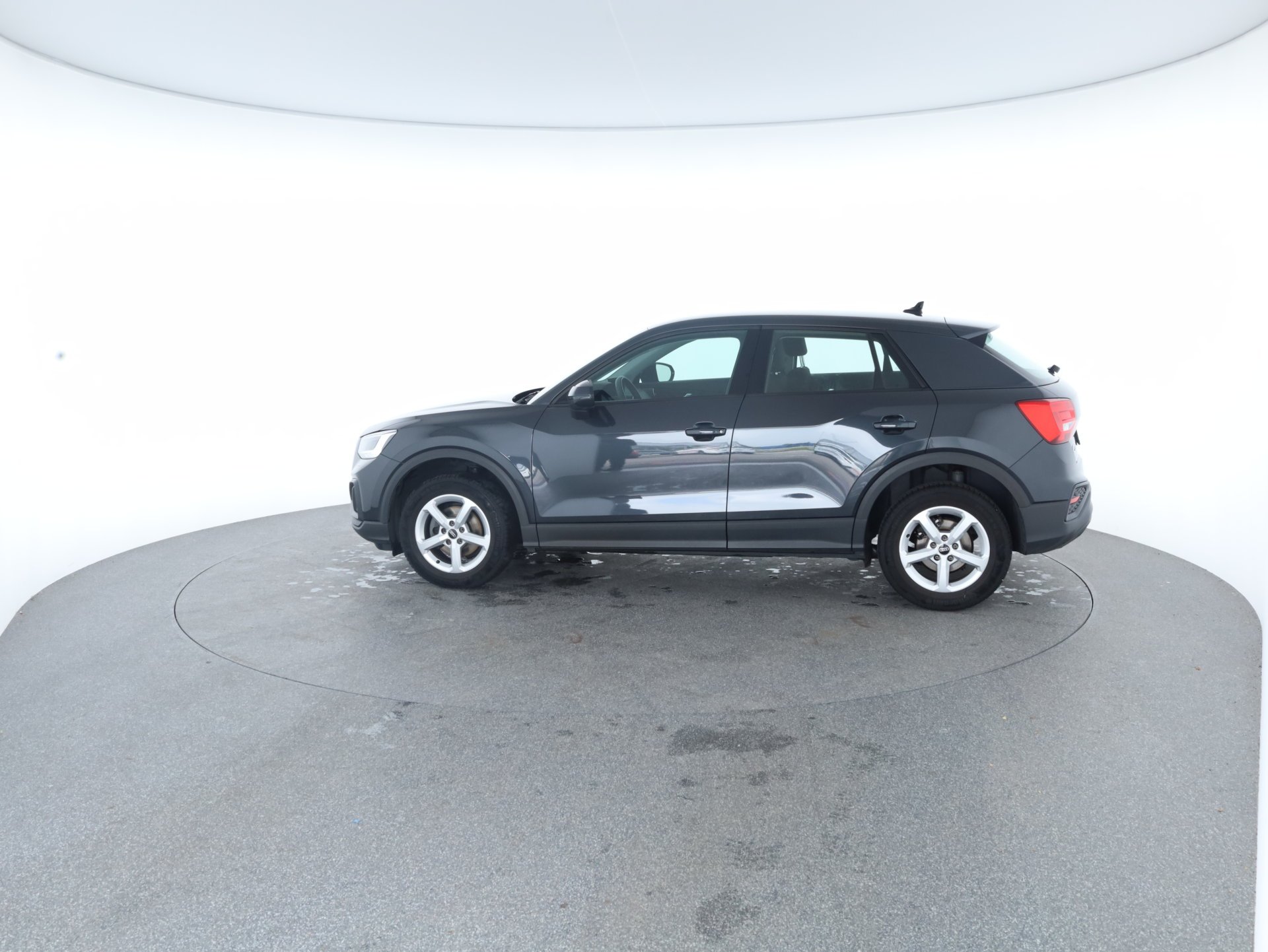 Audi Q2 30 35 2.0 TDI | Bild 20 von 27