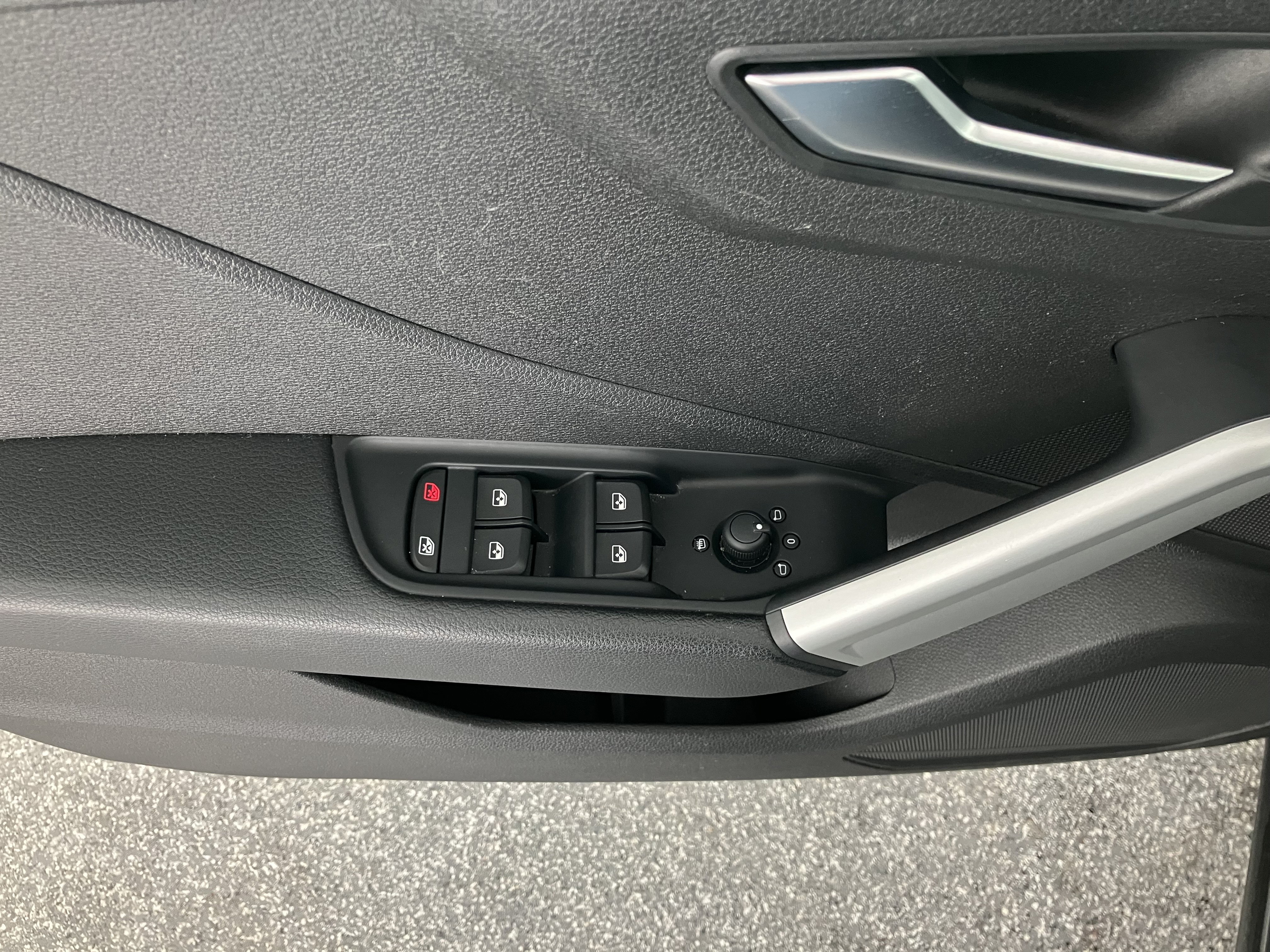 Audi Q2 30 35 2.0 TDI | Bild 5 von 27