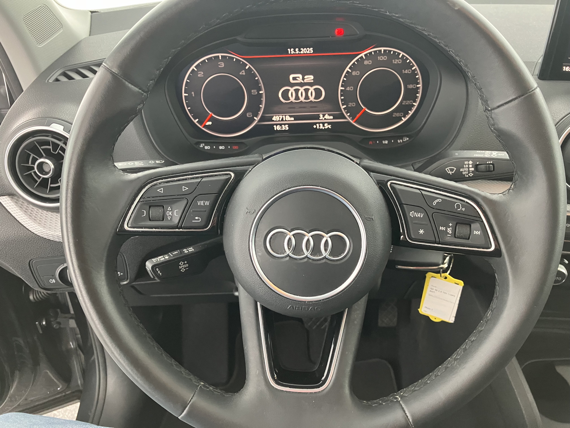 Audi Q2 30 35 2.0 TDI | Bild 7 von 27