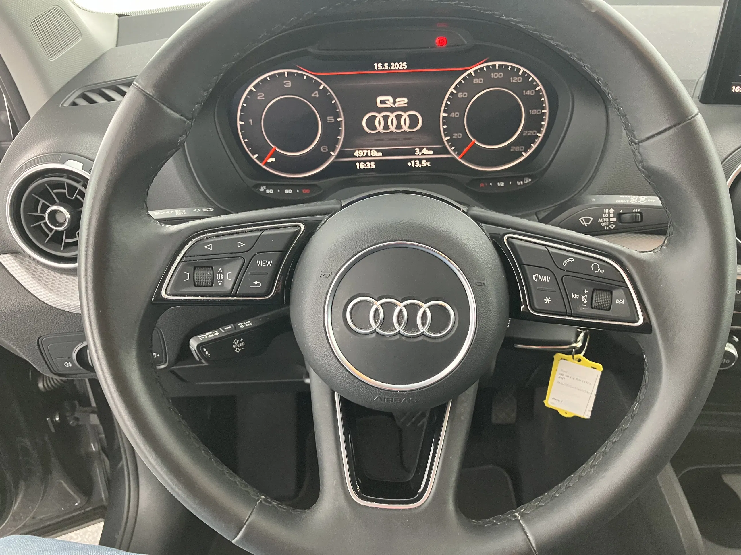 Audi Q2 30 35 2.0 TDI | Bild 7 von 27